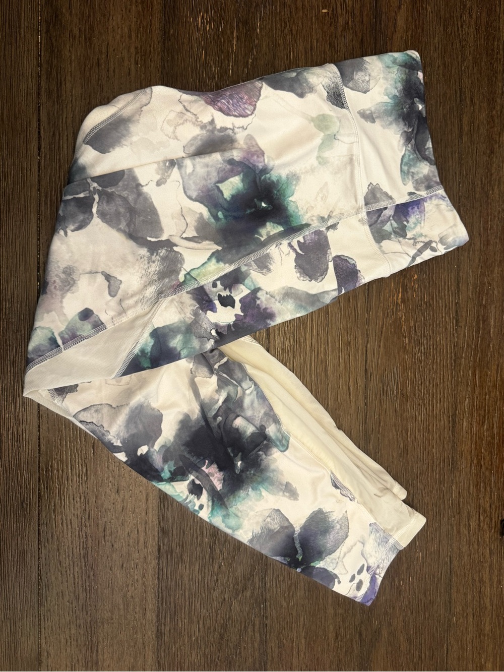Athleta Floral Watercolor Active Leggings - White and Purple size XL